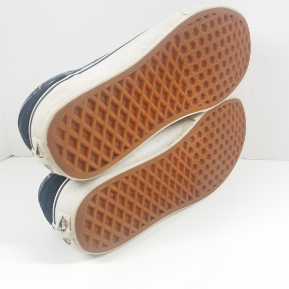 Vans Purple Black Suede Skateboard Sneaker - Picture 6 of 9